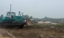 "Turuncu" kod uyarısı verilen Sakarya'da ekipler önleyici çalışma yapıyor
