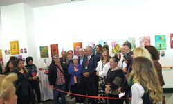 Bilkent Şehir Hastanesi’nde hastalardan rengarenk sergi