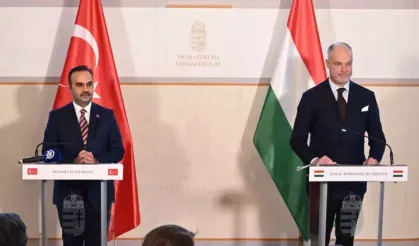 Türkiye'den Macaristan'a savunma sanayi çıkarması