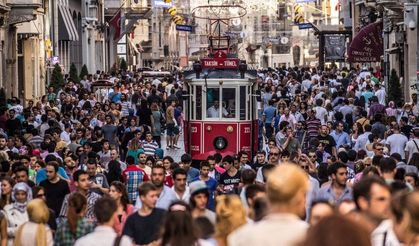 Türkiye'de 2025'te 2,5 milyona yakın kişi il değiştirdi