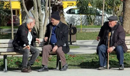 Emeklilik Planı Yapanlar Dikkat! SGK'dan Sürpriz 3 Maaş Piyangosu!