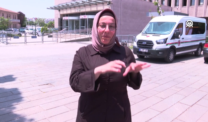 İşaret dili tercümanı adliyede "sessizlerin" sesi oluyor