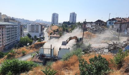 Altındağ’da metruk yapılar yıkılıyor