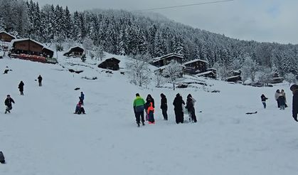 Ayder Yaylası'nda yılbaşı yoğunluğu yaşanıyor