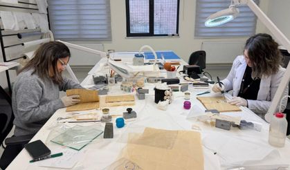 Tarihi eserlere 'hayat veriyorlar'