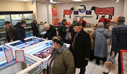 Başkent marketlerde toplamda 26 bin kilogram et satıldı