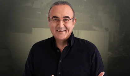 Sunay Akın'dan "Memleket Kumaşı" gösterisi