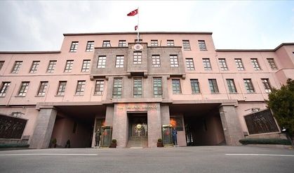İran'dan ateşlenerek Türk hava sahasına yönelen balistik mühimmat etkisiz hale getirildi