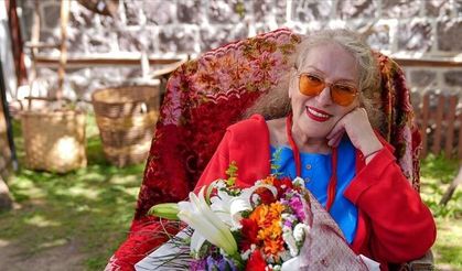 Sanatçı Suzan Kardeş, CSO Ada Ankara'da 30 Mart'ta sahne alacak