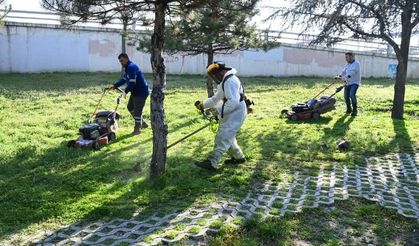 Mamak’ta bahar mesaisi hız kazandı