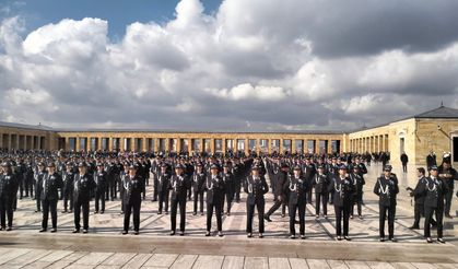 Emniyet teşkilatından Anıtkabir'e ziyaret