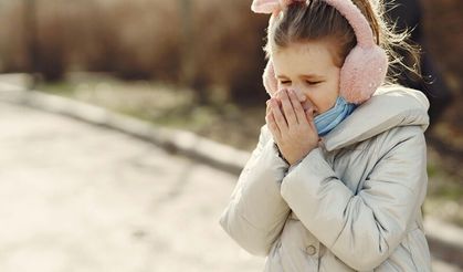 ‘Bahar alerjisi çocuklarda hapşırık nöbetleriyle başlayabilir’