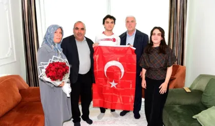 CİMER, Türk bayrağı isteyen gencin talebini karşıladı