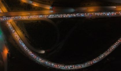 ‘Kilit Kavşak’ Kırıkkale’de bayram dönüş trafiği dron ile görüntülendi