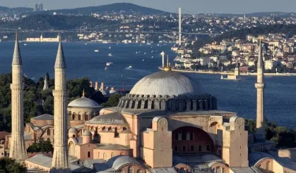 Ayasofya'nın yeniden cami statüsüne kavuşmasının üzerinden 6 yıl geçti