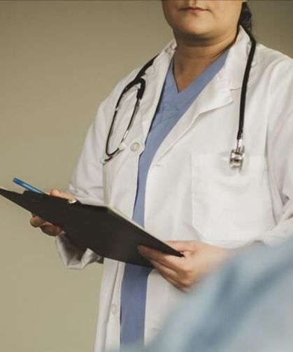 Sağlık çalışanlarının nöbet ücretlerine sınırlama getiren hüküm iptal edildi