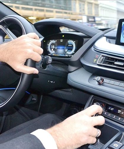 BMW, yangın riski nedeniyle dünya çapında yüz binlerce aracı geri çağıracak