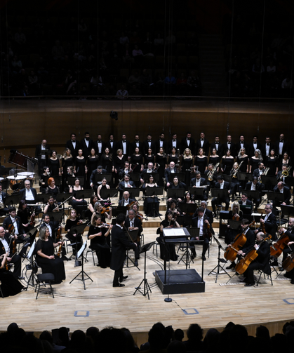 CSO, genç besteci Cem Esen'in "Çanakkale Senfonik Şiiri"nin dünya prömiyerini yaptı