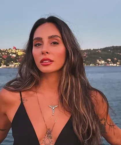 Yasemin Yürük ayağını iki yerden kırdı