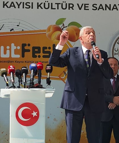 "Rekabetin sonuçlandırılacağı yer milletin iradesini içine koyacağı seçim sandığı olmalıdır"
