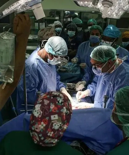 Burkina Fasolu doktorlar, Türk hekimlerin gözetiminde üçüncü seri böbrek nakillerine başladı