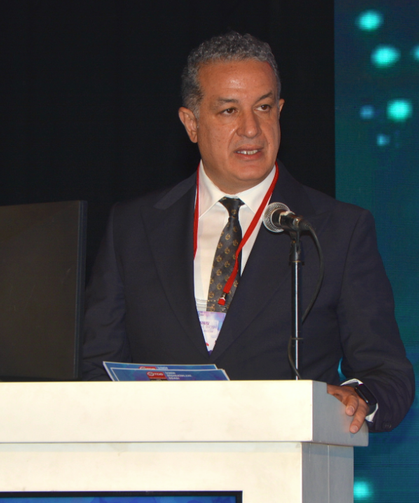 Ersin Atinel'den diş hekimliği eğitimi ve istihdamı için planlama çağrısı
