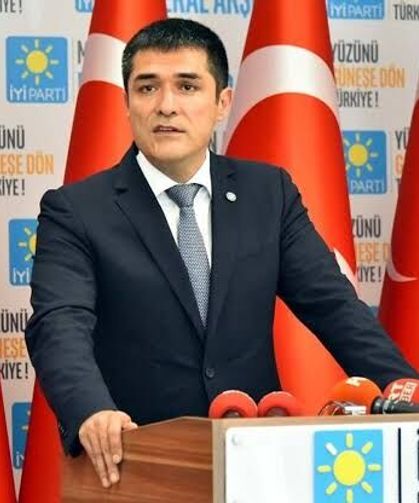 Kafaların karışık olduğu bir tabloyla karşı karşıyayız