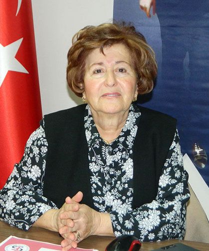 İlaç ismi değil etkin madde ile reçete yazılmalı