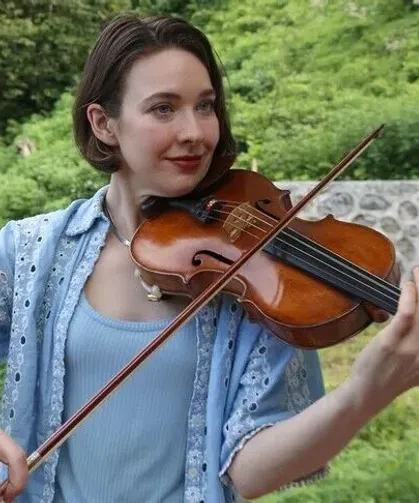 Amerikalı keman sanatçısının müzik yolculuğu Türkiye'de yeni bir hikayeye dönüştü