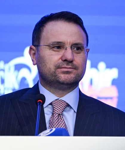 Bakan Gürlek: Gençlerimiz, çetelerin eline bırakılmayacak kadar değerlidir