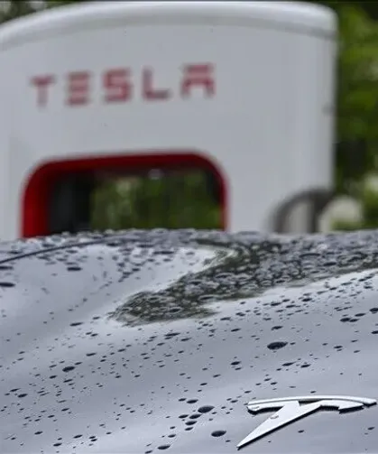 Tesla'nın araç teslimatları üçüncü çeyrekte beklentileri aştı
