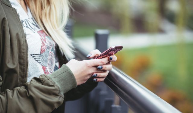 'Annelik Yolculuğu' mobil uygulaması kullanımda