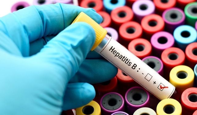 "Temizlik, aşı ve doğru bilgi hepatite karşı en güçlü kalkandır”