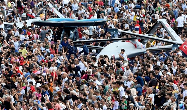 TEKNOFEST İzmir'i 1 milyon 100 bin kişi ziyaret etti