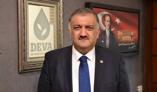 Öğretmenlik Meslek Kanunu Yeniden Yapılandırılmalı   