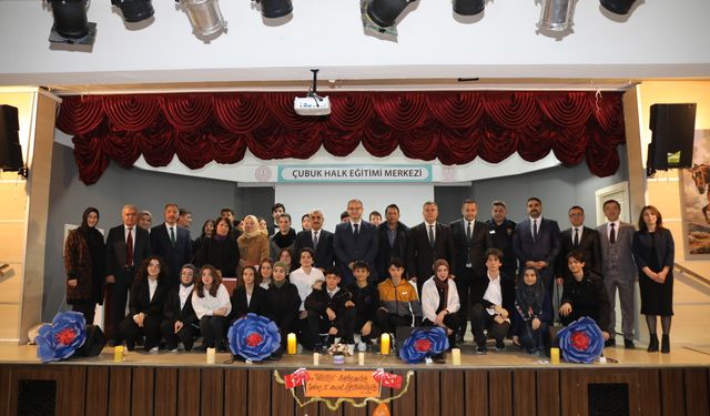 Çubuk'ta 24 Kasım Öğretmenler Günü kutlandı