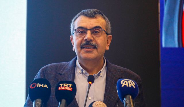 Bakan Tekin Fatih Projesi'ni birçok ülke takdir ediyor