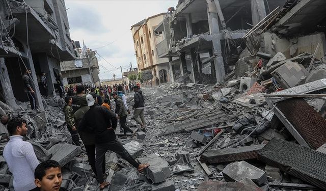 İsrail'in Gazze Şeridi'ne düzenlediği saldırılarda ölenlerin sayısı 13 bin 300 oldu