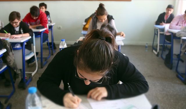 Ülke genelinde ilk "ortak yazılı sınavlar" tamamlandı