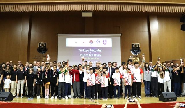 Şampiyon satranççılar Avrupa Genç Takımlar Satranç Şampiyonası’nda yarışacak