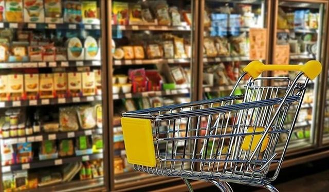 Tüketici güveni şubatta yükseldi