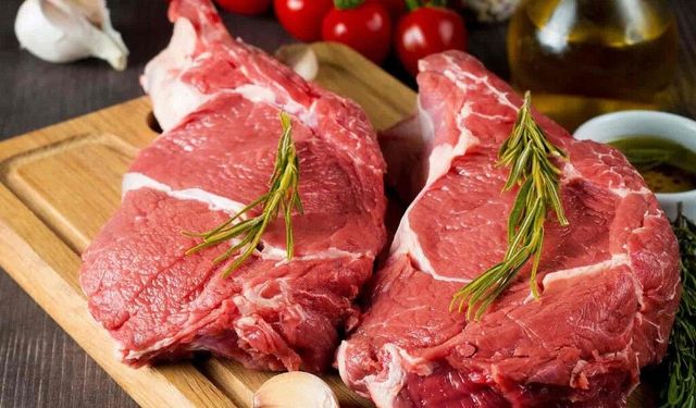Uzmanından 'Günlük 100 gram üzeri kırmızı et tüketimi riskli’ uyarısı