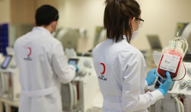 Kan bağışında rekor: "3 milyon ünite kan bağışlandı"