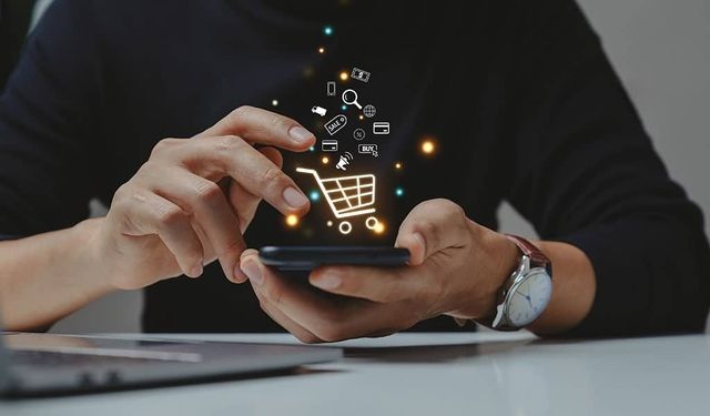 e-ticaret üzerinden alışveriş yüzde 14 geriledi