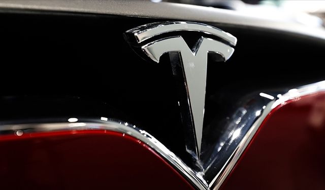 Tesla'nın Şanghay'daki fabrikasında 3 milyonuncu araç üretildi