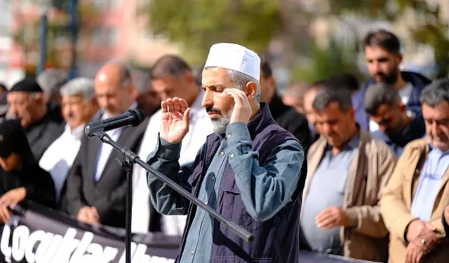 Ankara'da Yahya Sinvar için gıyabi cenaze namazı kılındı