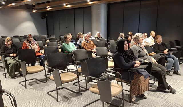 Beypazarı'nda "Kadına Yönelik Şiddete Karşı" semineri verildi