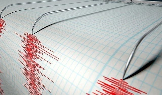 Japonya'da 6,2 büyüklüğünde deprem