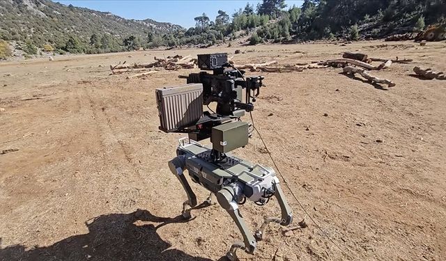 Türk savunma sanayisi silahlı robot köpekleri göreve hazırlıyor