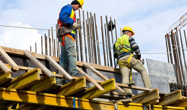 Giyim ve tekstilde istihdam kaybı ağustosta 114 bini aştı